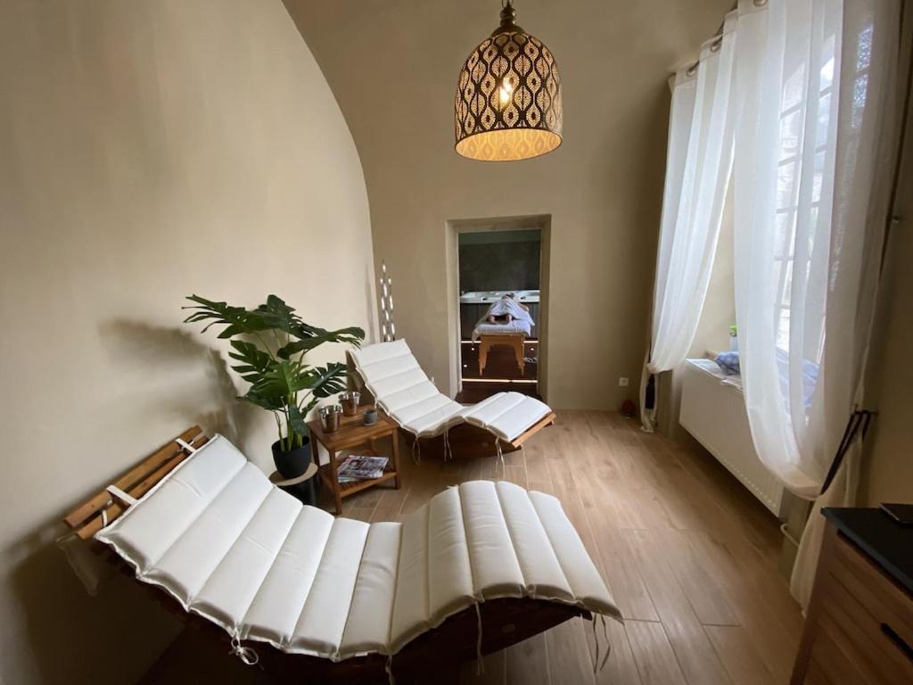 Domaine Saint Michel & Spa Tamerville Екстер'єр фото